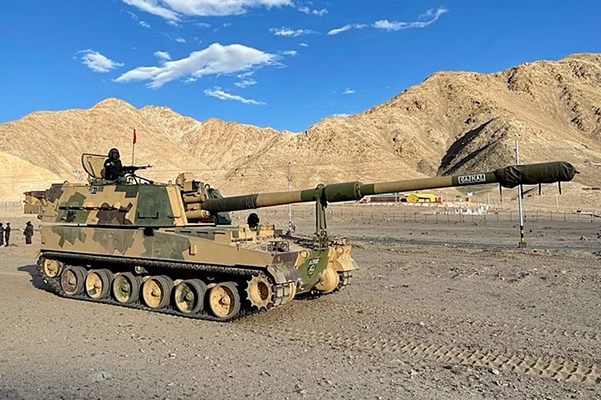 Indian Army Inducts All 100 K9 Vajra Howitzers